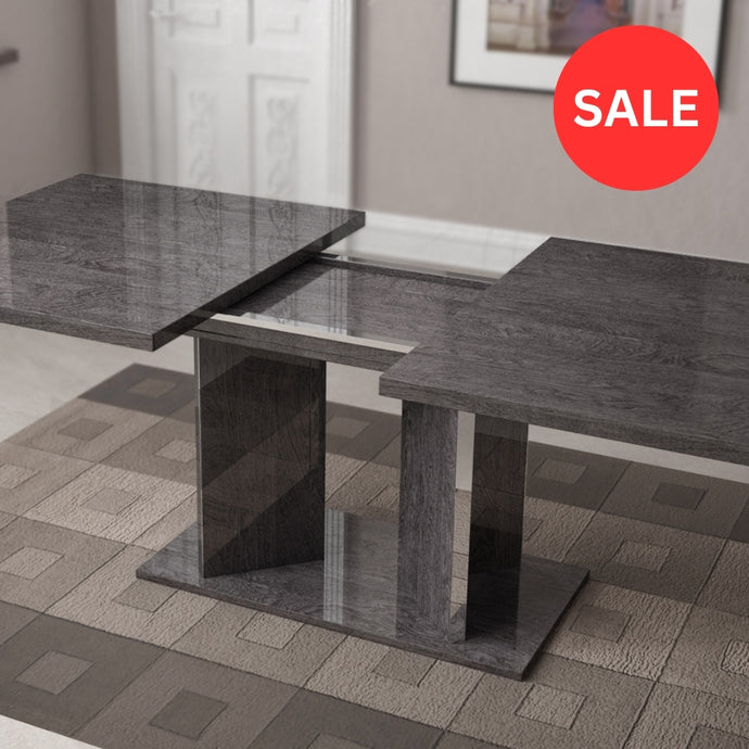 Status Sarah Extendable Dining Table